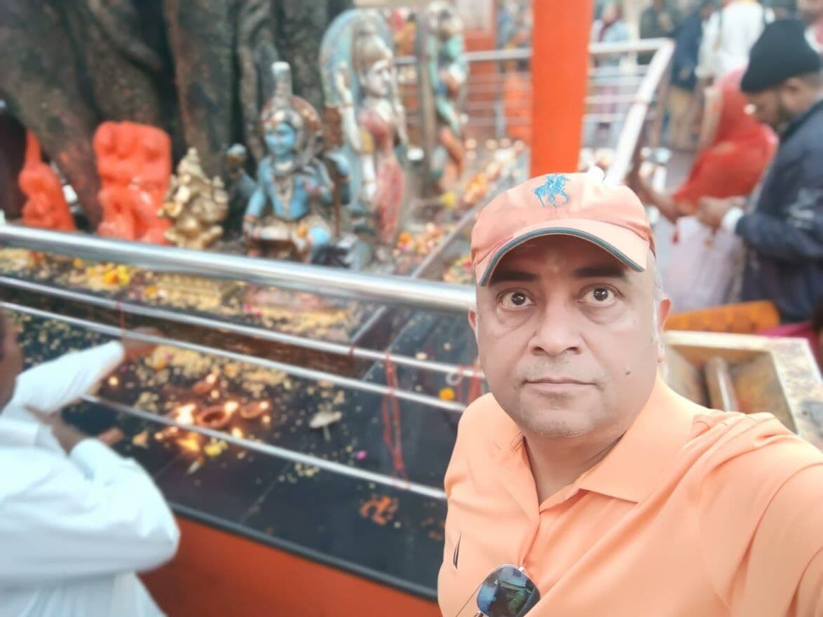 A Divine Visit to the Sankatmochan Hanuman Temple in Prayagraj